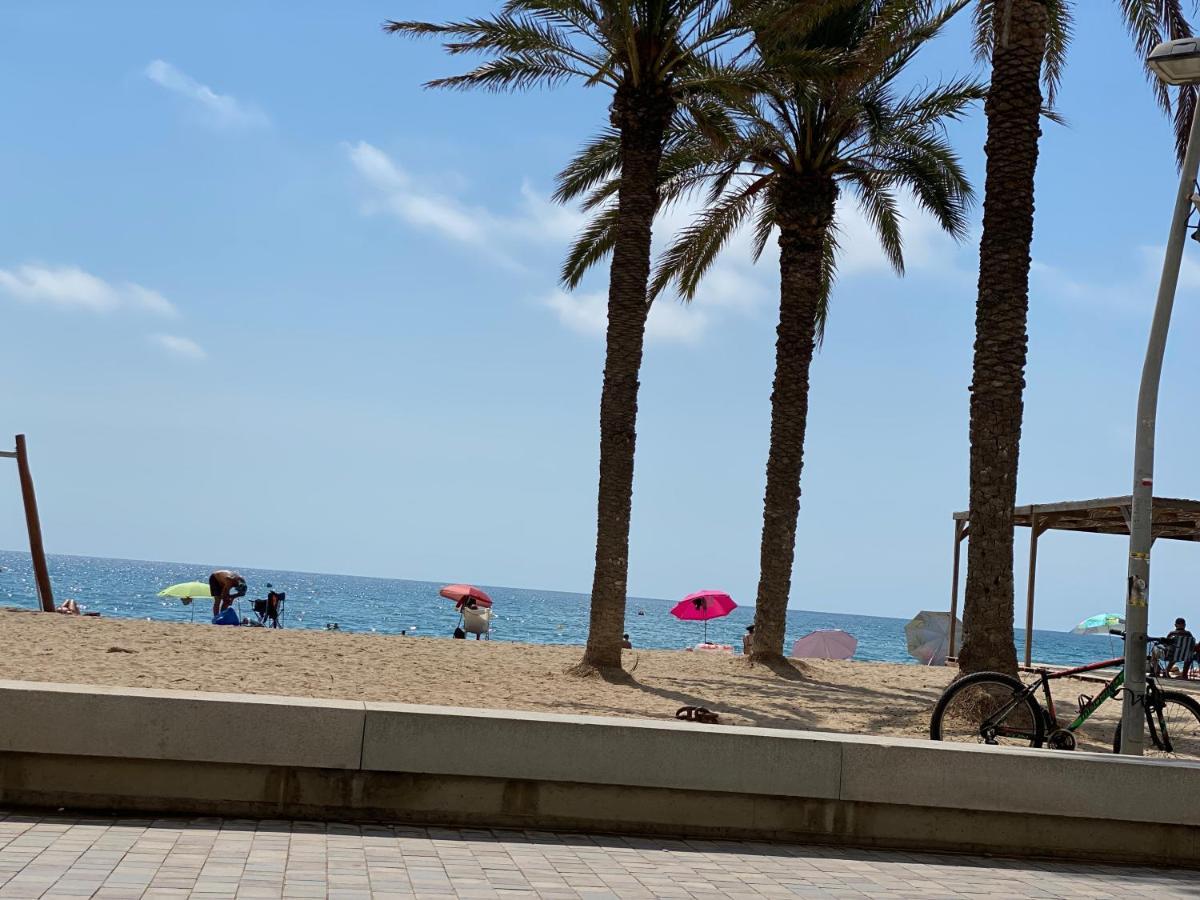 House On The Beach 卡拉费尔 外观 照片